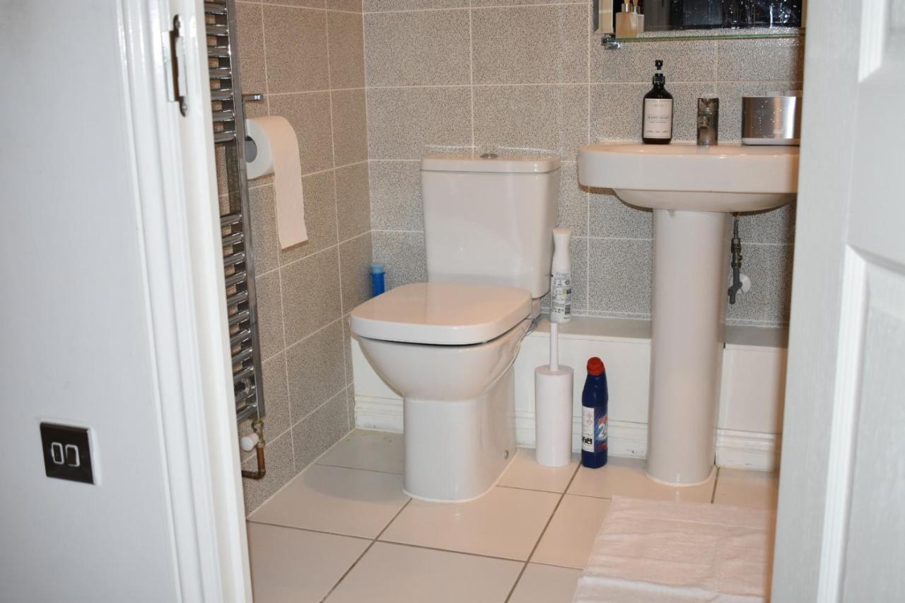 Classy Campbell Park Apartment, Balcony & Free Parking Milton Keynes Exterior photo